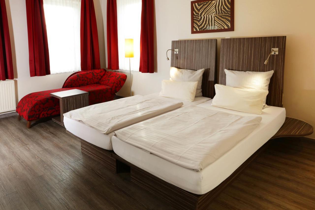Gieschens Hotel Ахим Экстерьер фото